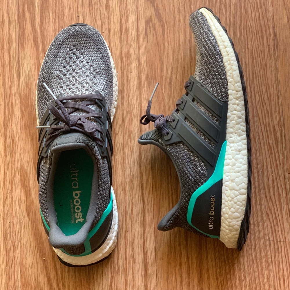 Adidas Ultraboost Shock Mint SZ: 11 Grey/Mint